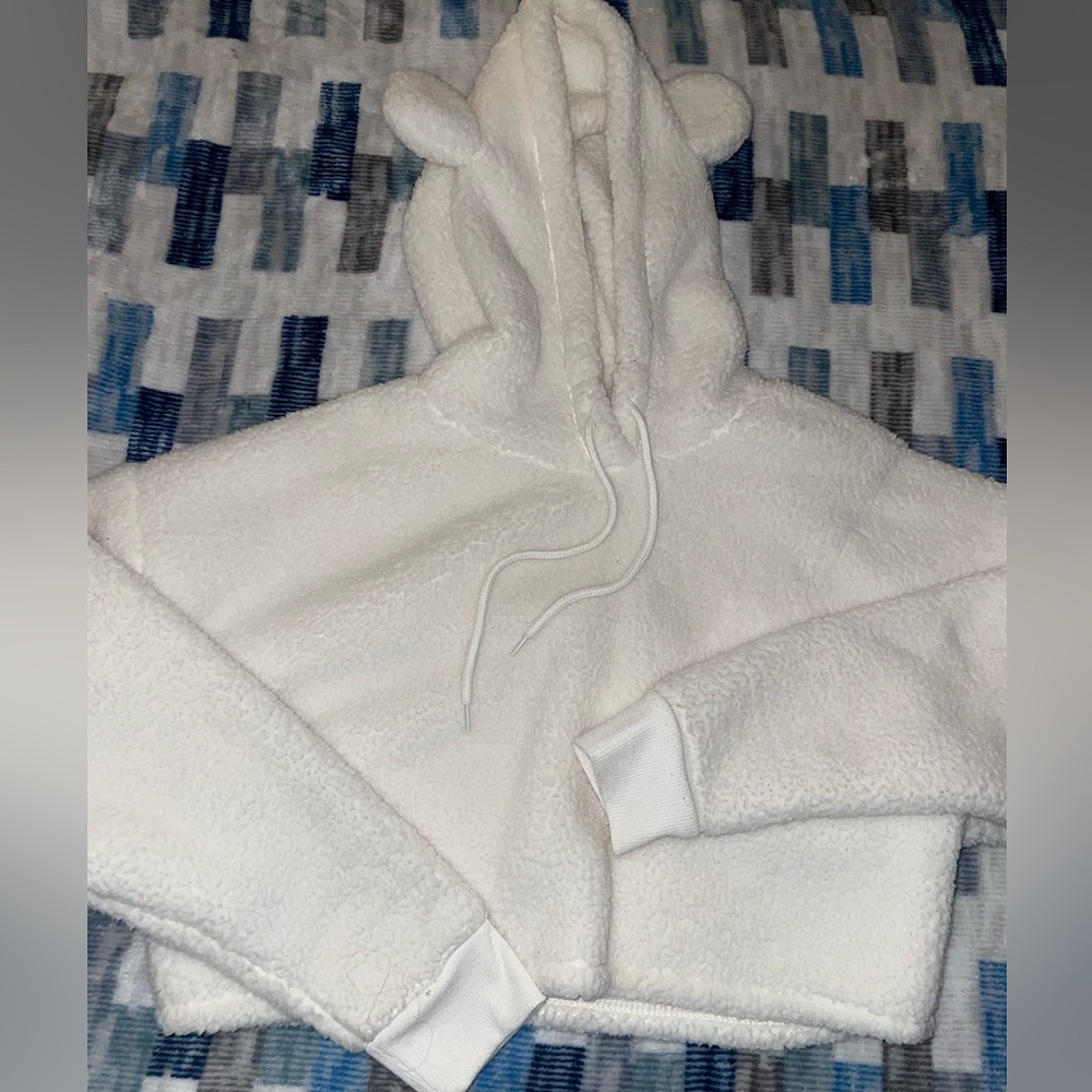 Gilly Hicks Aerie White Bear Ear Hooded Cropped Fuzzy Soft Hoodie, Size XS